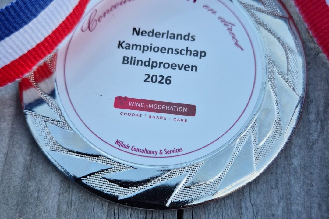 De zilveren medaille van het Nederlands Kampioenschap Blindproeven 2026.